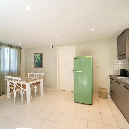 Seashell Luxury - 1 Lixouri